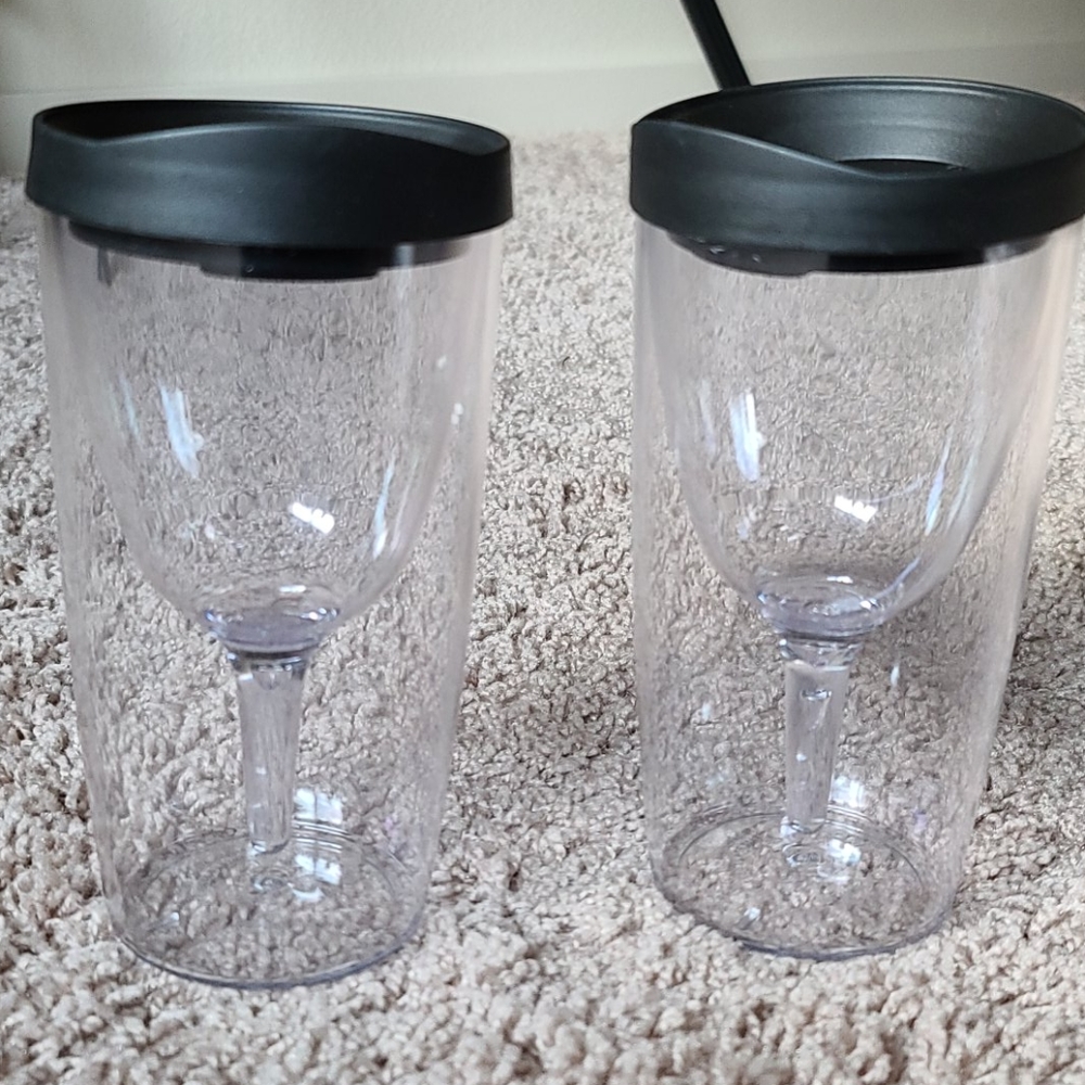 Wine tumblers